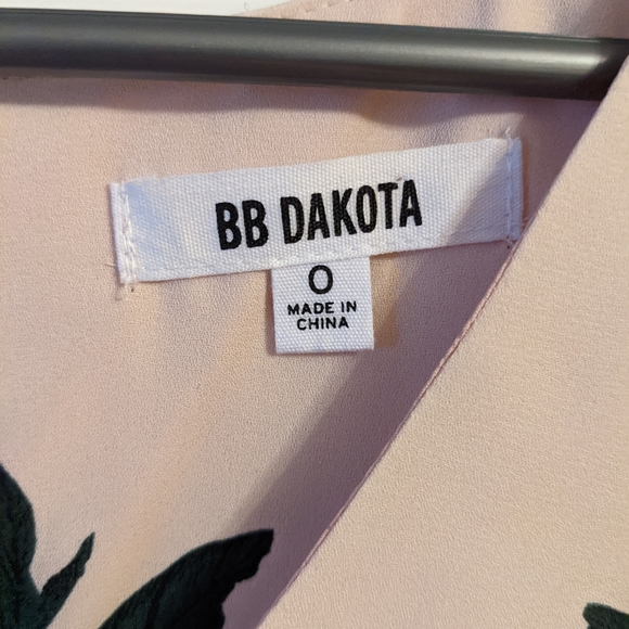 BB Dakota Floral Flowy Dress, Size 0 - Picture 4 of 5